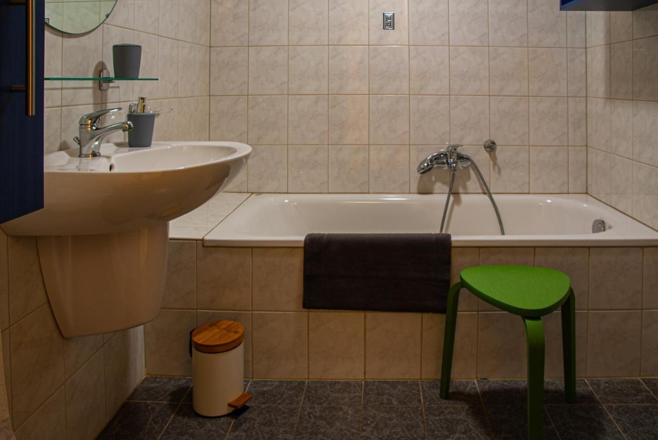 Kanaalzicht21 Hasselt Esterno foto
